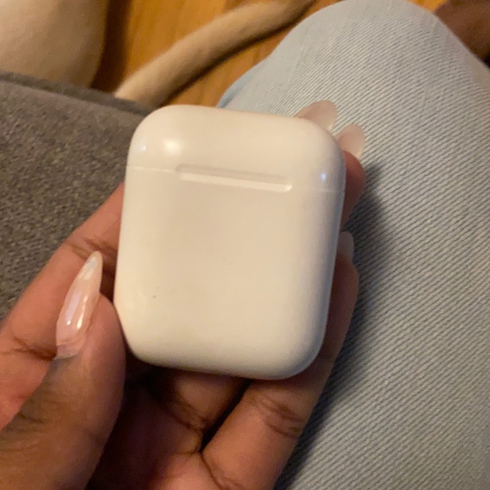 Apple AirPod First Generation case